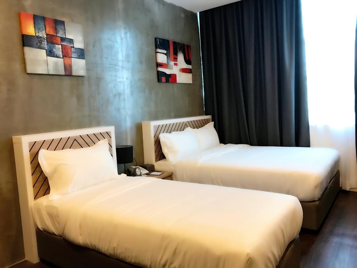 K Boutique Hotel Teluk Intan Ngoại thất bức ảnh