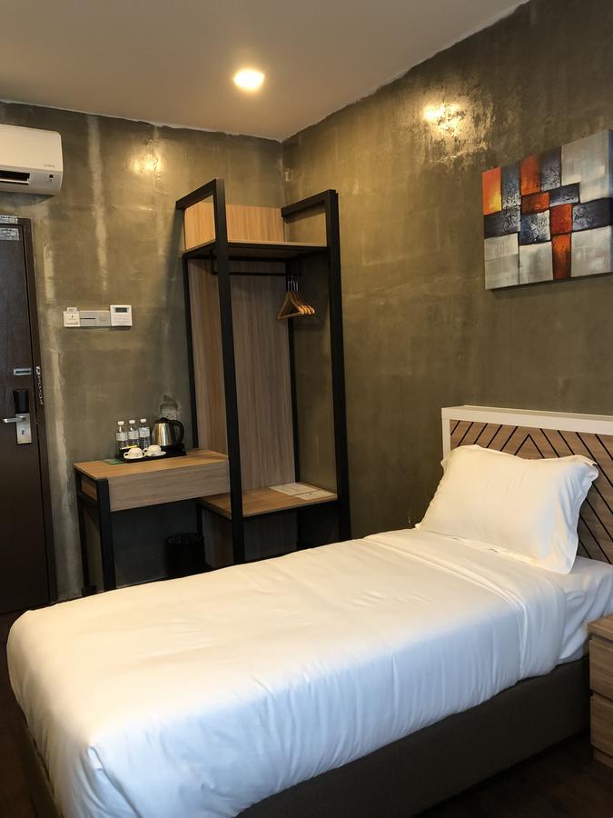 K Boutique Hotel Teluk Intan Ngoại thất bức ảnh