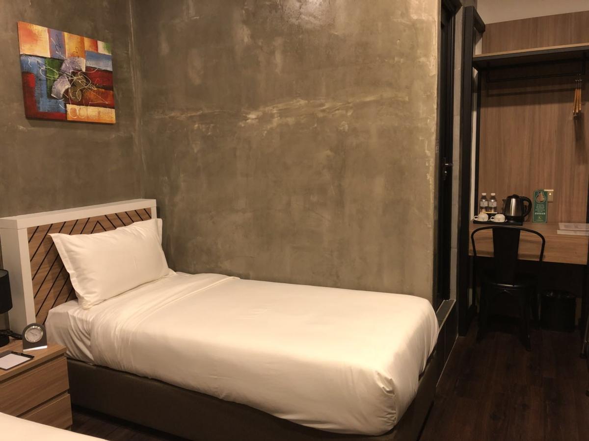 K Boutique Hotel Teluk Intan Ngoại thất bức ảnh